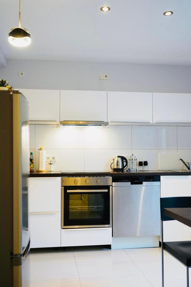 Haus Im Gruenen Fuer 6 Personen-3 Schlafzimmer- 3 Baedern -Waschmaschine-Grosse Terrasse- Vollausgestattete Kueche Wolfsburgo Exterior foto